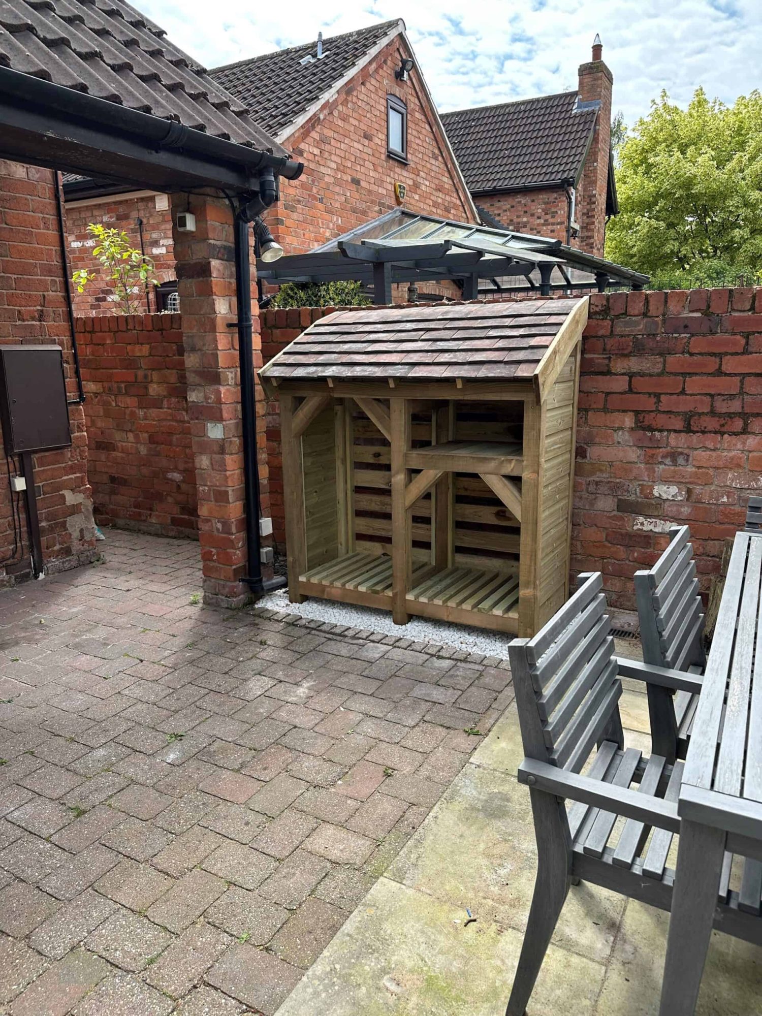 Doreen - Slate Roofed Log Store - Image 2