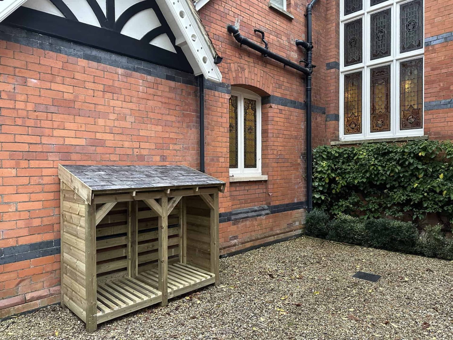 Lyra - Log Store with Slate Roof - Image 2