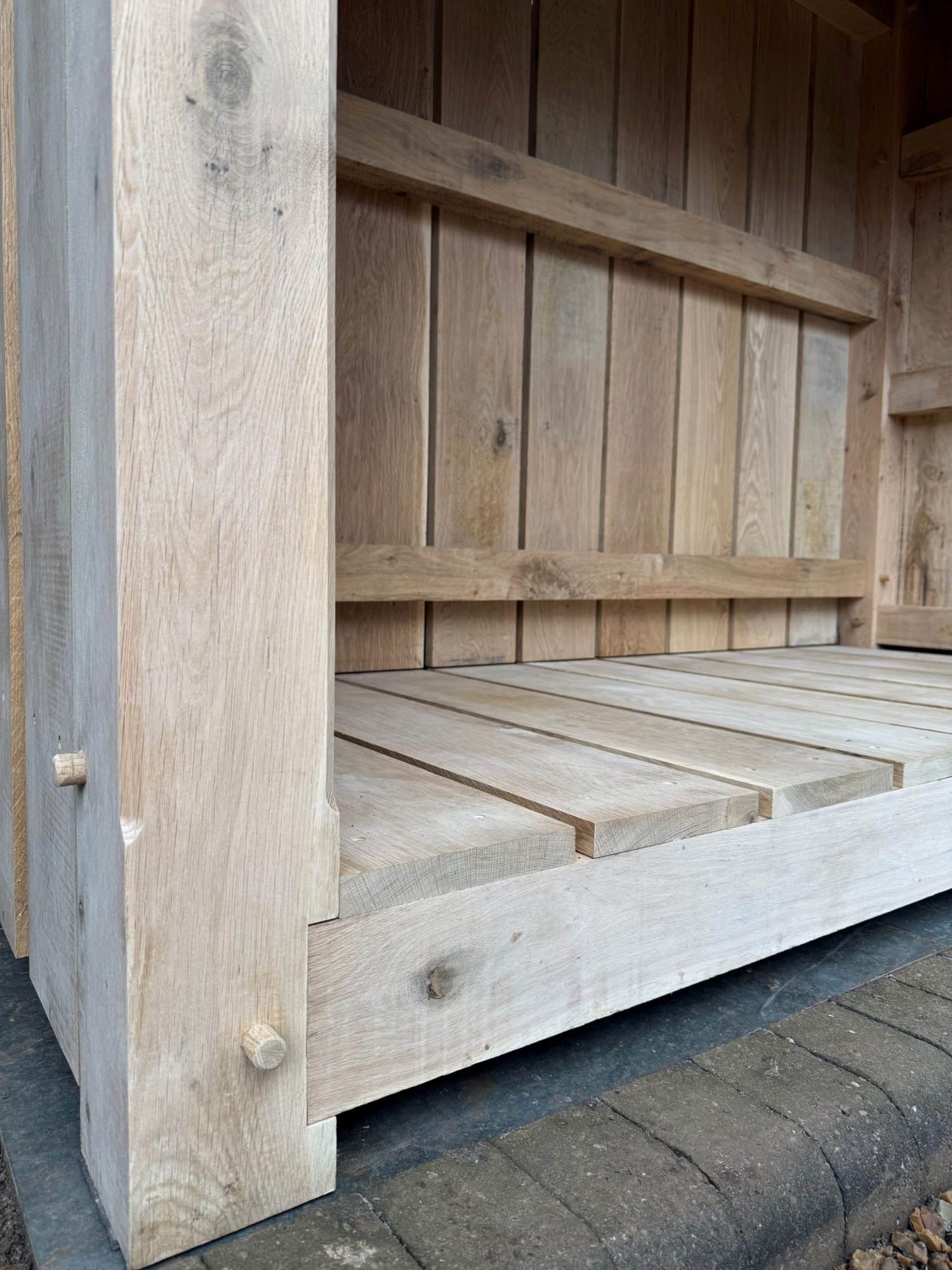 2 Bay Oak Log Store - Image 2