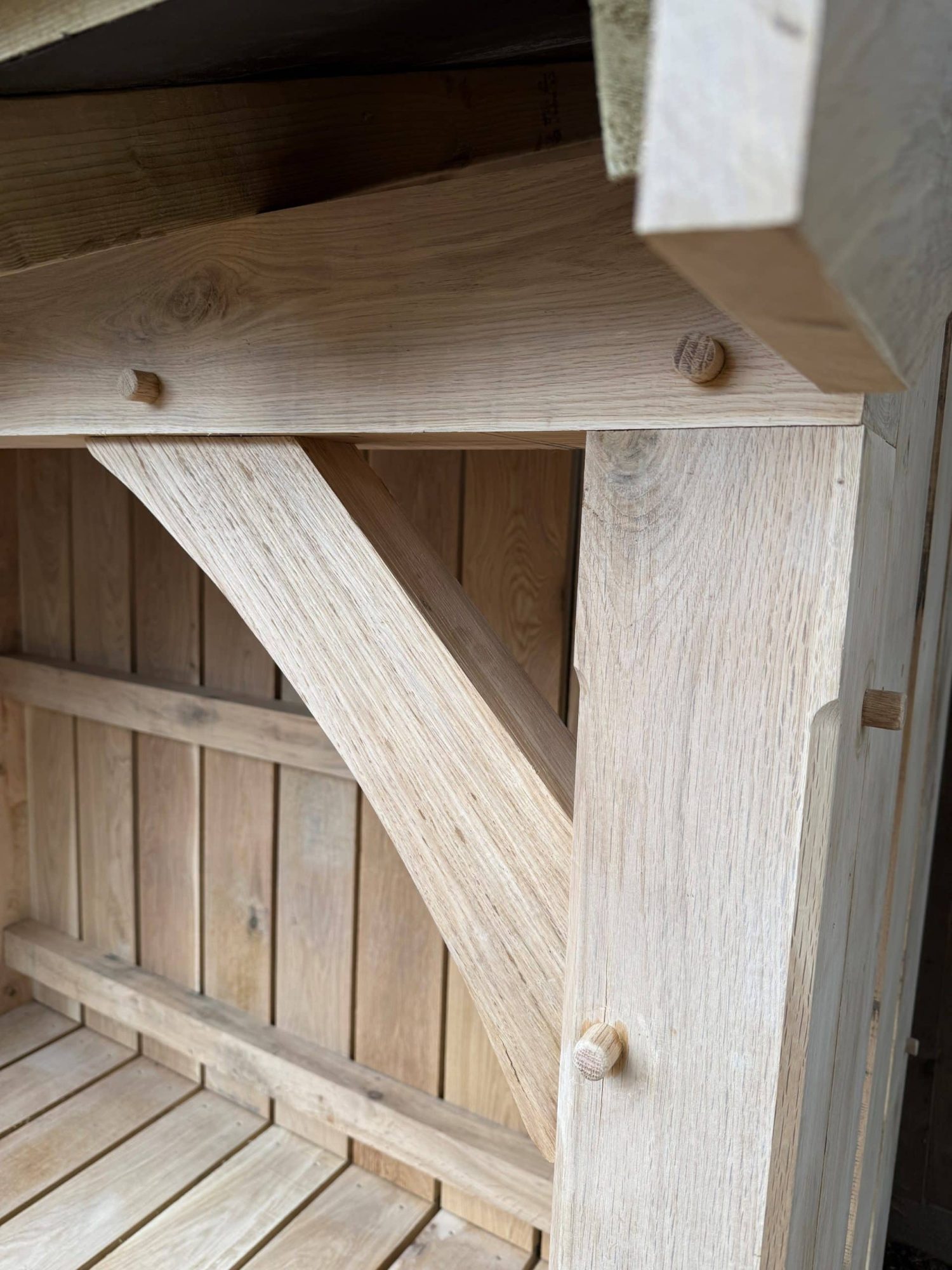 2 Bay Oak Log Store - Image 3